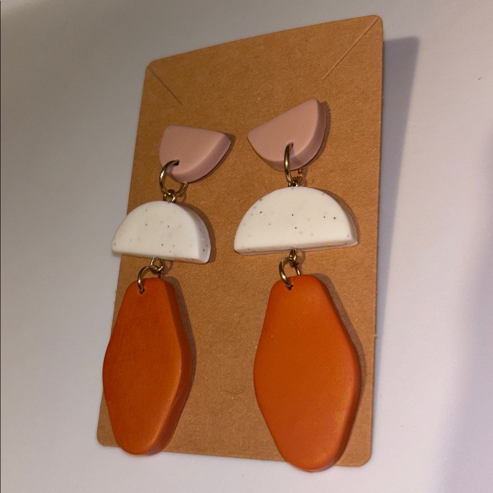Fashion Jewelry Pink and Orange Geometric Earrings - Picture 3 of 4